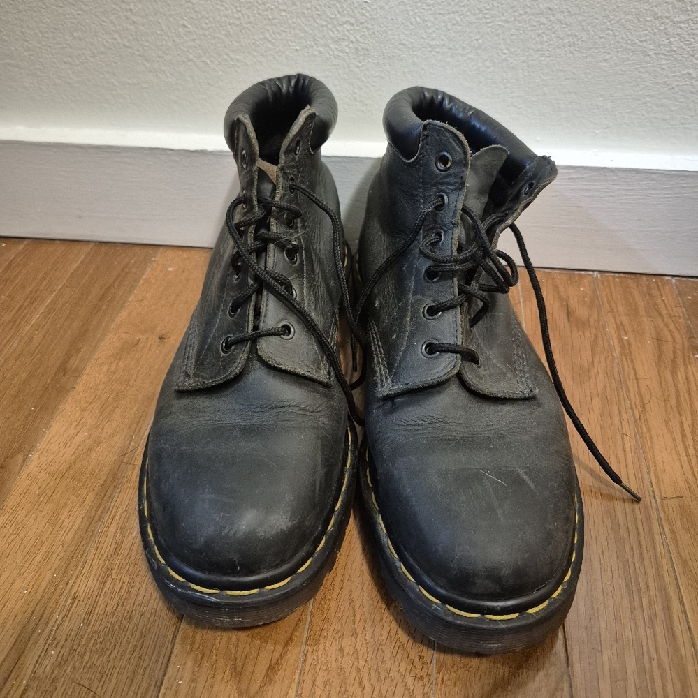 Dr. Martens Black Leather Men's Boots MADE IN ENGLAND